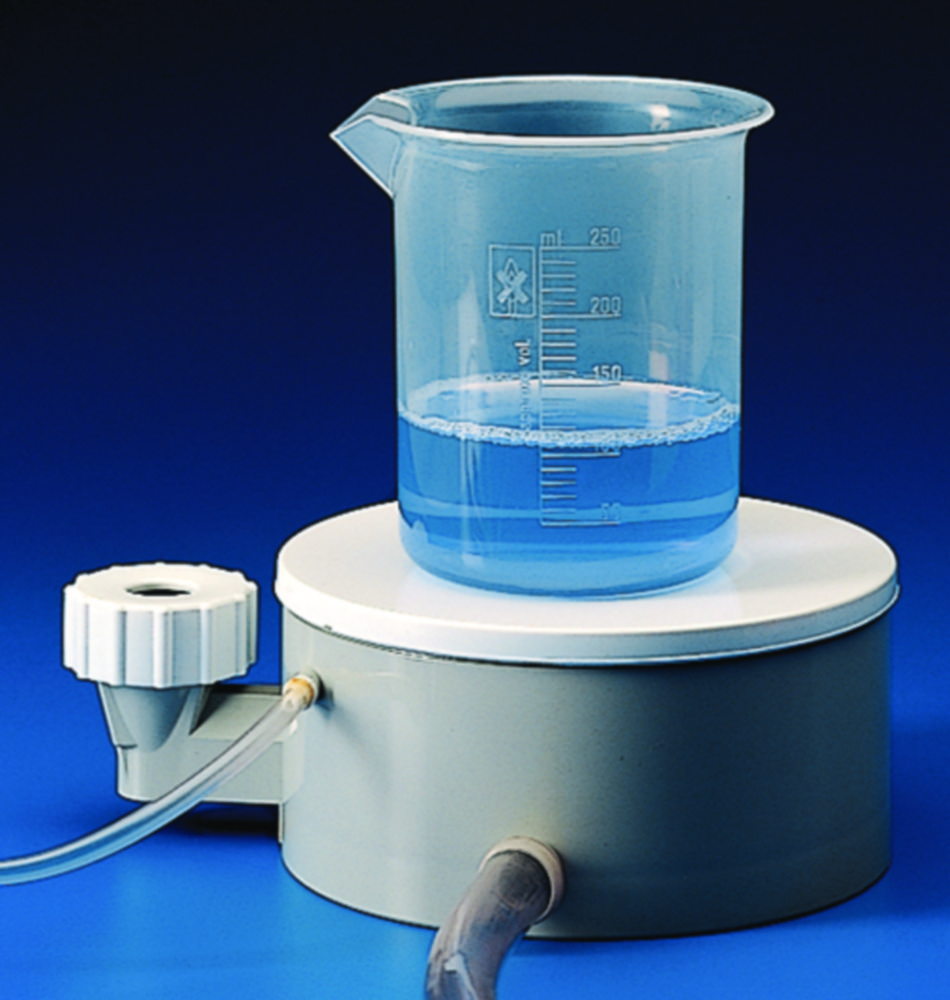 Magnetic stirrer, operated by water/air pressure