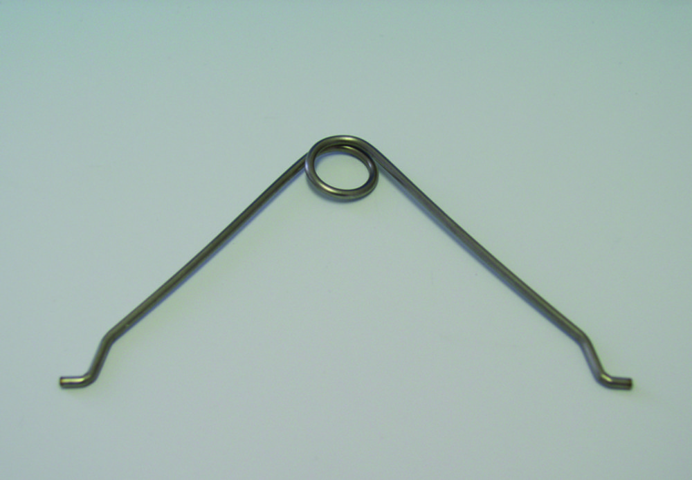 Wire handles for staining trays