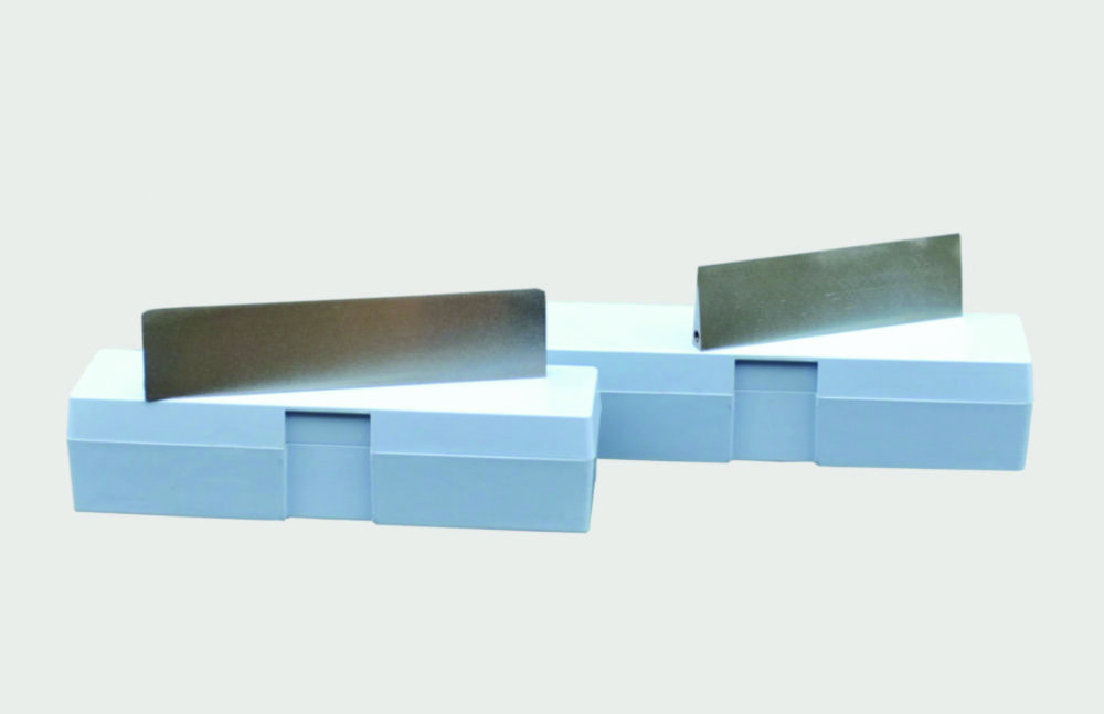 Accessories for Rotary Microtoms RAZOR