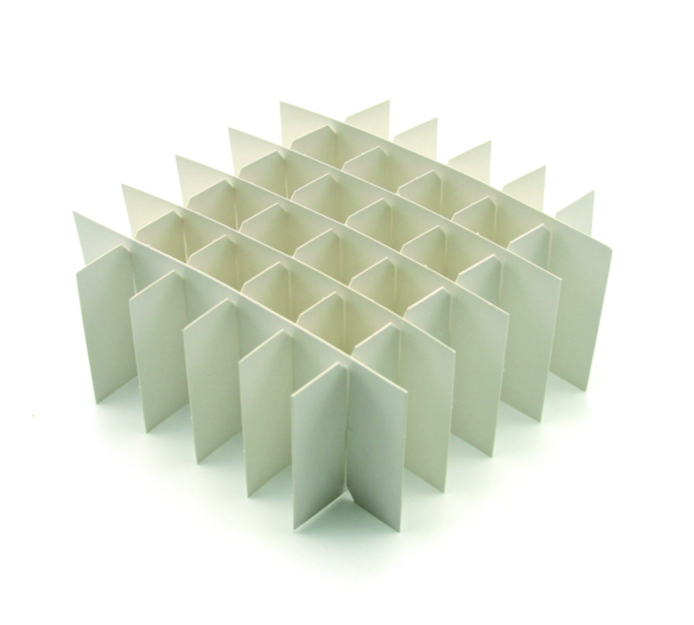 Partitions for cryogenic cardboard boxes