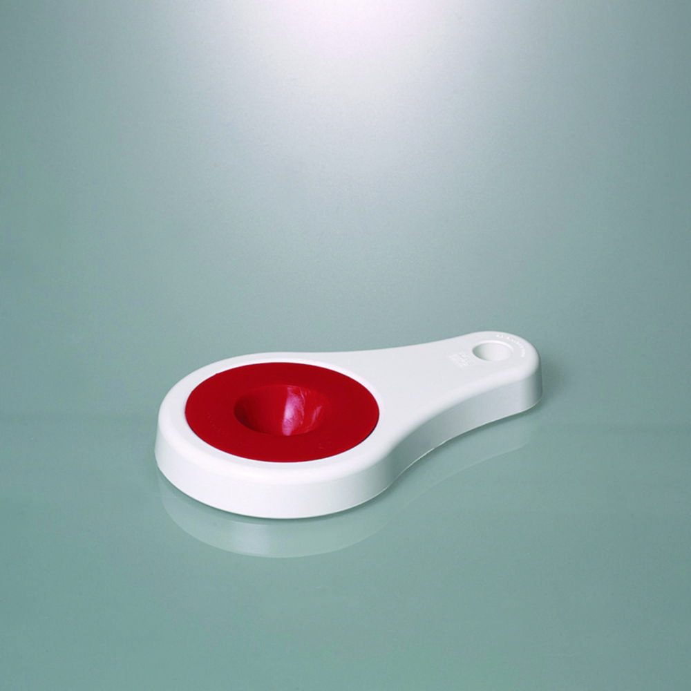 Funnel holder with reducing insert